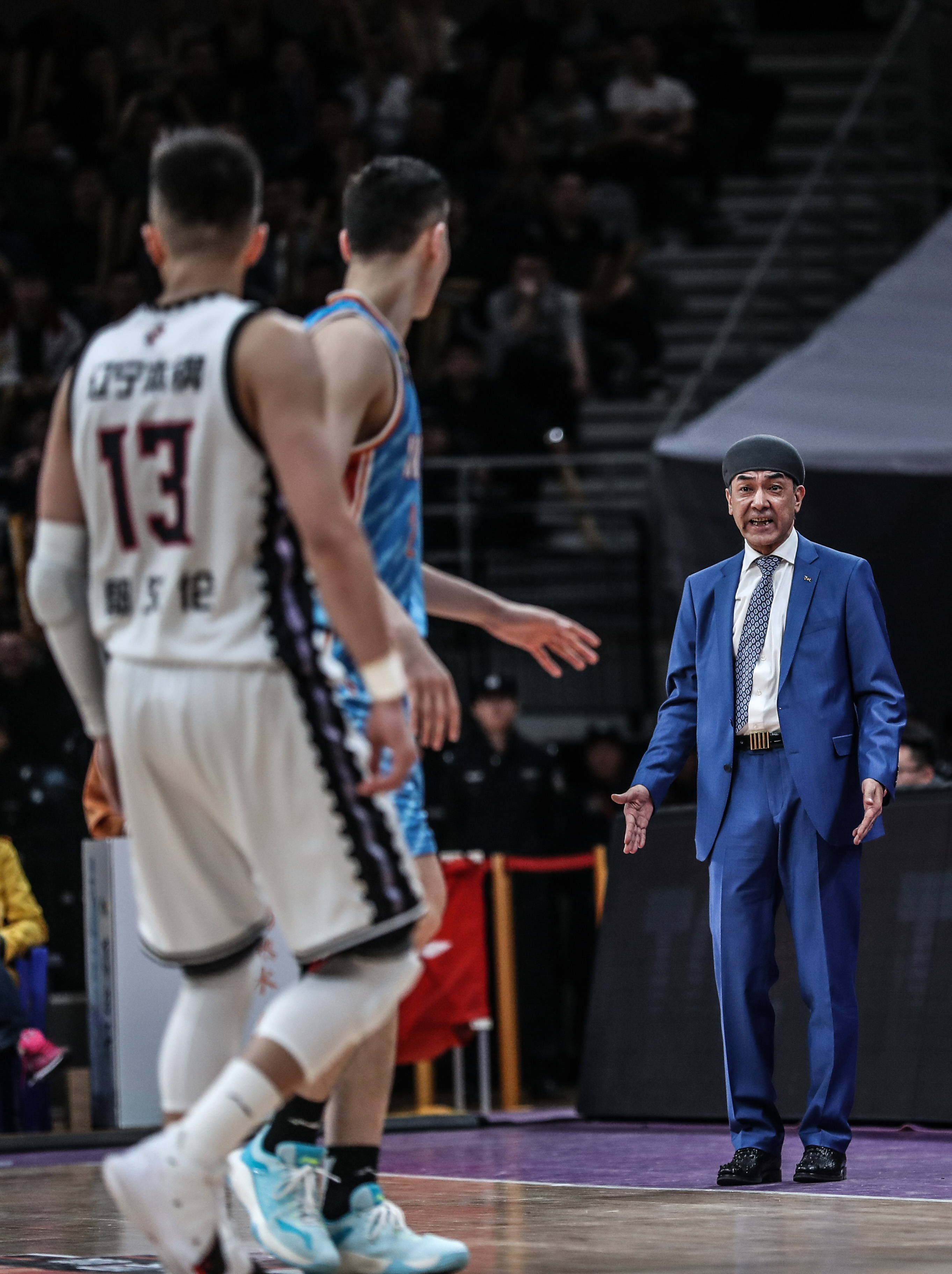 开云下载-欧篮联倒计时，新疆广汇今夜止住颓势，细节引发关注，球迷炸锅，赛程密集仍需轮换的简单介绍