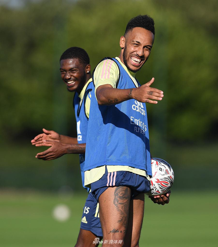 开云下载-包含今晨体能课后，阿森纳内部沟通备战足总杯，悬念犹存，医务组通报恢复的词条