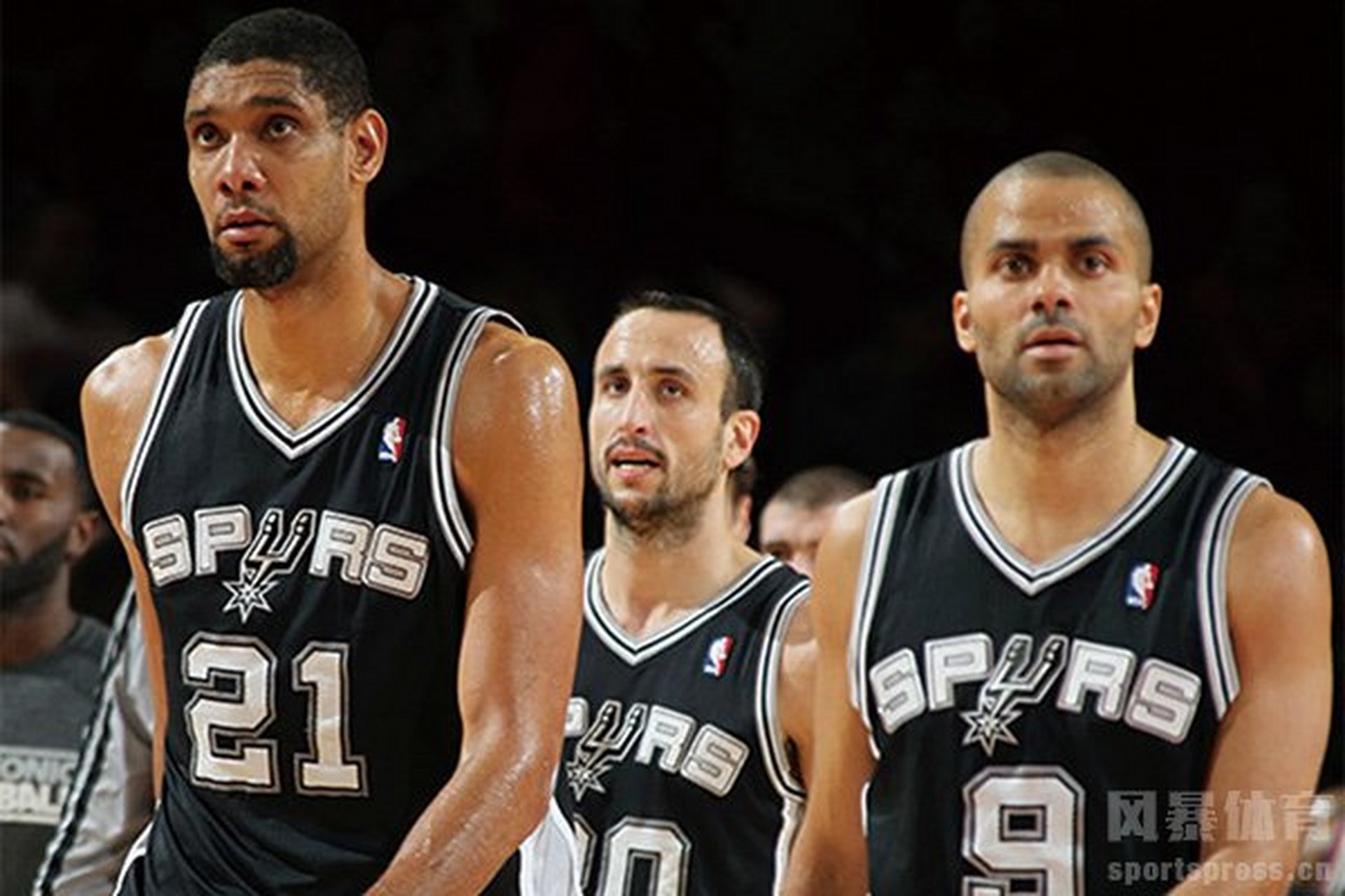 开云体育官网-关于今夜欧篮联传出新动向，圣安东尼奥马刺复出首秀，管理层表态——球迷炸锅，赛季目标并未改变的信息