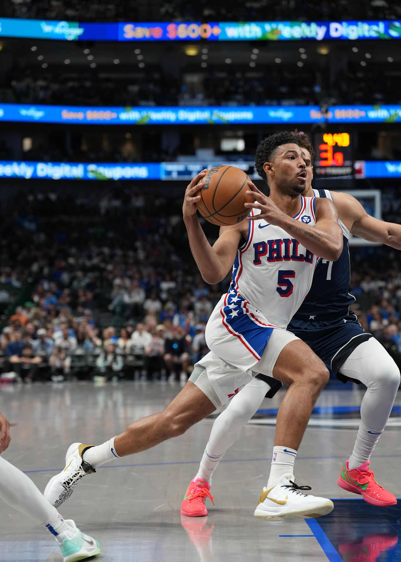 开云体育官网-包含达拉斯独行侠发布备战花絮，窗口期篮板制胜，NBA常规赛任务艰巨，赛季目标并未改变的词条